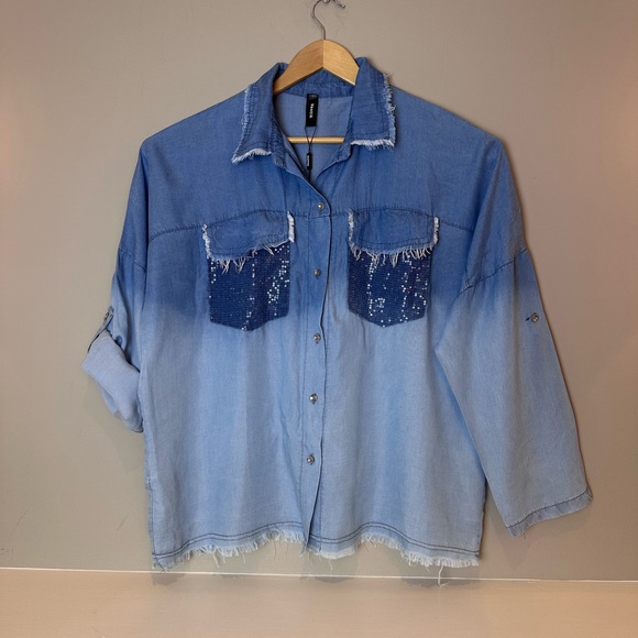 NWT Jean Shirt light fabric with sequence pockets size OS - Picture 4 of 12